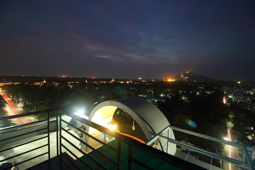 Hotel United Мандалай Экстерьер фото
