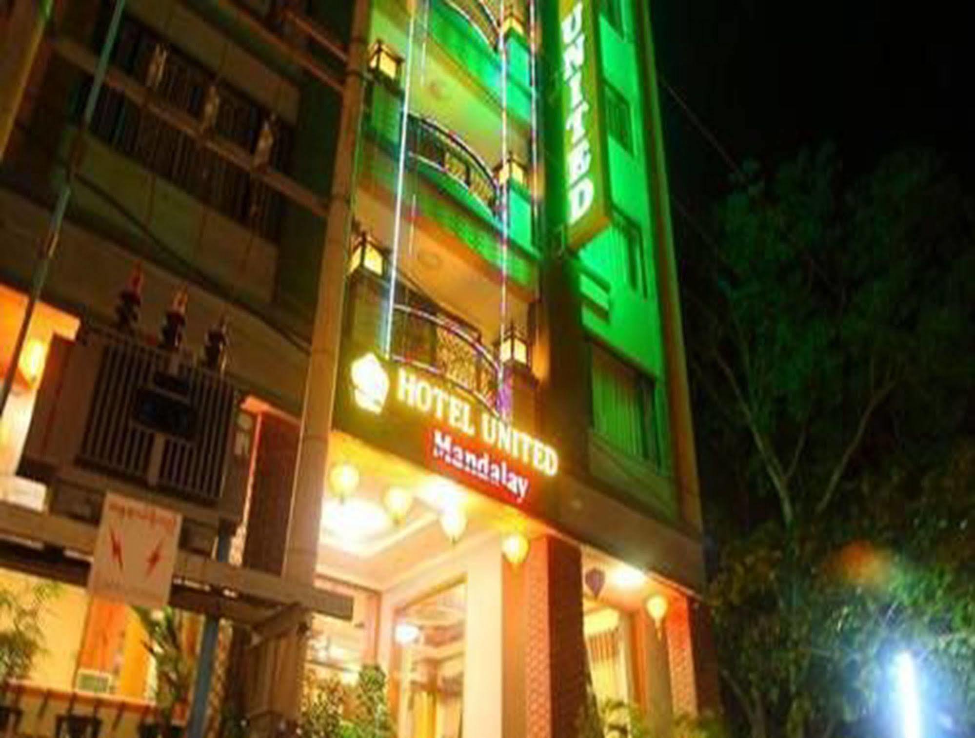 Hotel United Мандалай Экстерьер фото